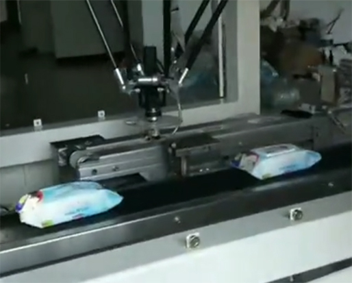 再現(xiàn)交機(jī)熱潮！海德晟濕巾機(jī)持續(xù)向市場進(jìn)軍