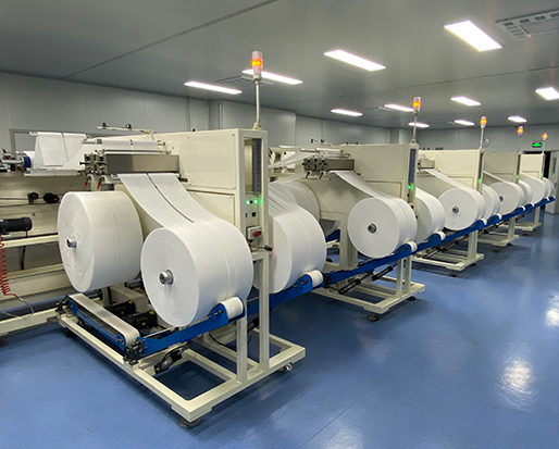 濕巾加工廠手續(xù)怎么辦？生產(chǎn)濕巾用什么設(shè)備？