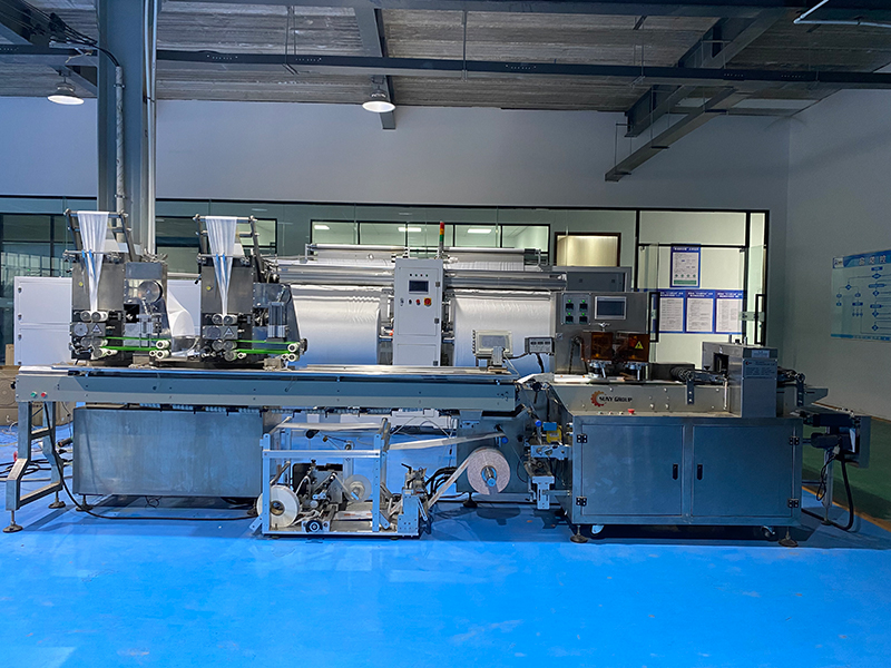 1-10片雙機(jī)頭濕巾機(jī) 1-10片雙機(jī)頭濕巾機(jī)