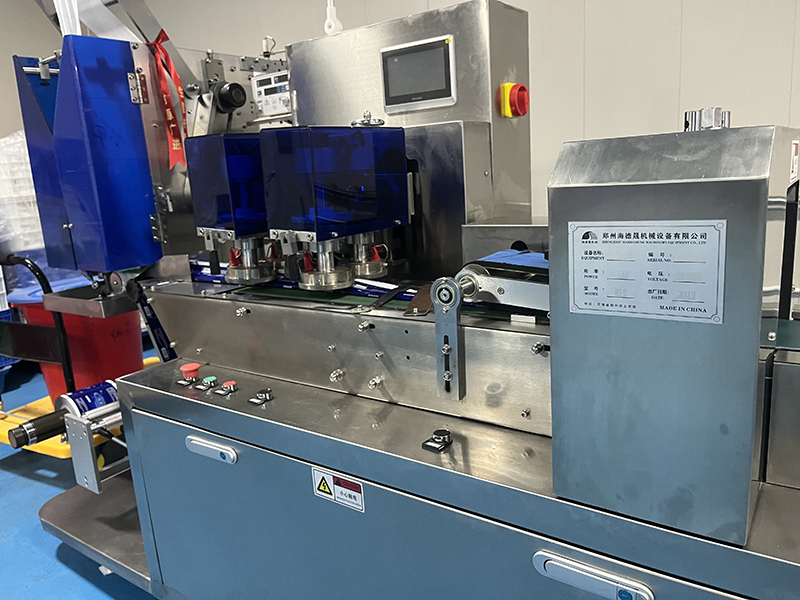 濕巾機客戶現(xiàn)場